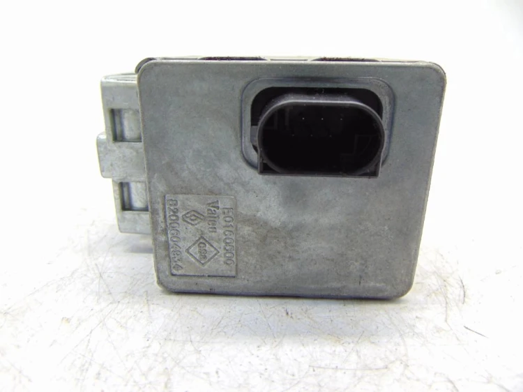 RYGIEL BLOKADA KOLUMNY RENAULT SCENIC II LIFT (2006-2009) 8200604934