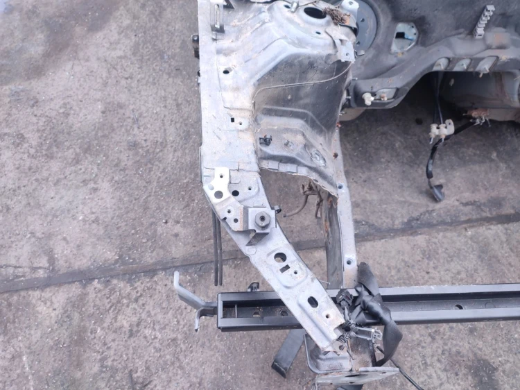 PODŁUŻNICA SŁUPEK PRÓG PRAWA MAZDA 3 III BM/BN (2013-2016) 2.2 D 150KM