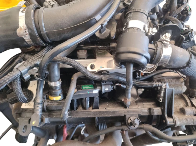 SILNIK KOMPLETNY DACIA SANDERO II LIFT (2016-2020) 0.9 TCE 90KM H4B410
