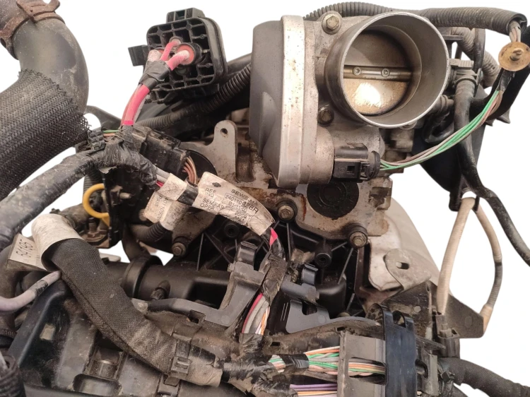SILNIK KOMPLETNY RENAULT MEGANE III (2008-2011) 1.6 16V 101KM K4M848