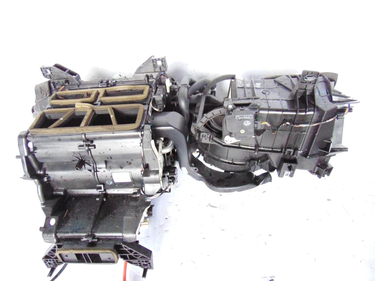 NAGRZEWNICA ELEKTRYCZNA JAGUAR XF 3.0D 9X23-19B555