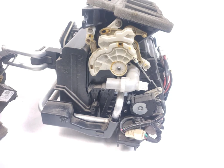 NAGRZEWNICA SUBARU FORESTER III (2008-2011) 2.0 D 150KM 72110SC030