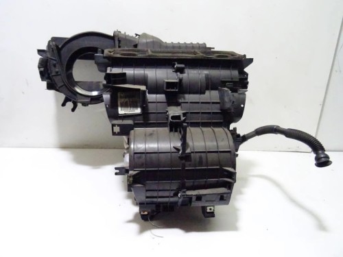 NAGRZEWNICA RENAULT SCENIC II (2003-2005)