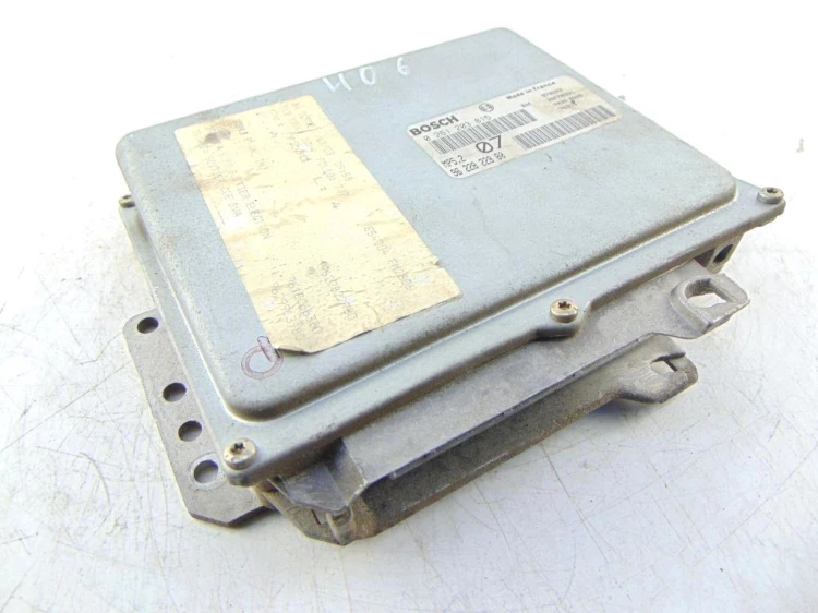 KOMPUTER STEROWNIK SILNIKA PEUGEOT 406 LIFT (1999-2004) 2.0 16V 9622822980