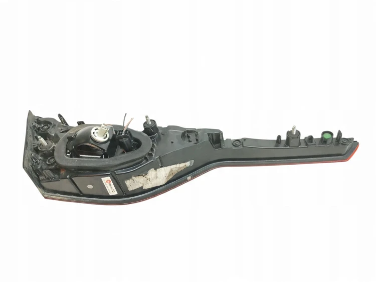 LAMPA PRAWY TYŁ W KLAPE RENAULT TALISMAN (2015-2020) 1.6 DCI 130KM 26550392