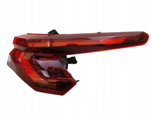 LAMPA PRAWY TYŁ CITROEN C5 X (2021-) 1.2 THP 131KM 9834936380