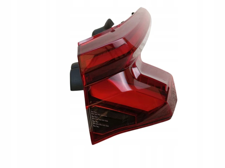 LAMPA PRAWY TYŁ CITROEN C5 X (2021-) 1.2 THP 131KM 9834936380