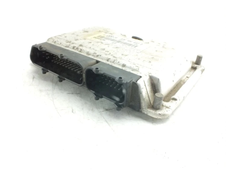 KOMPUTER STEROWNIK SILNIKA VOLKSWAGEN GOLF IV 1.4 16V 036906032D