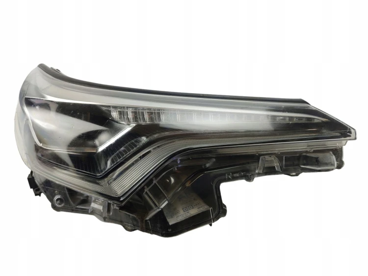 LAMPA PRAWY PRZÓD TOYOTA C-HR (2016-2019) 1.8 HYBRID 122KM 81110-F4160-00