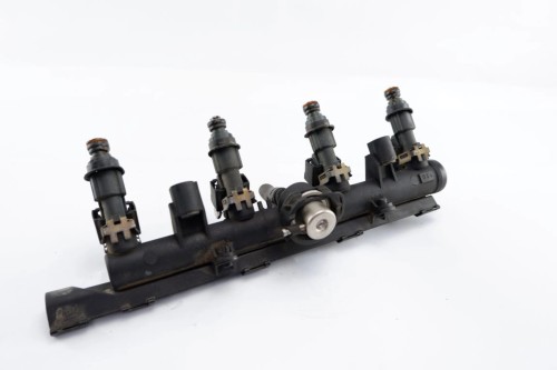 LISTWA WTRYSKOWA VOLKSWAGEN LUPO 030133319AA