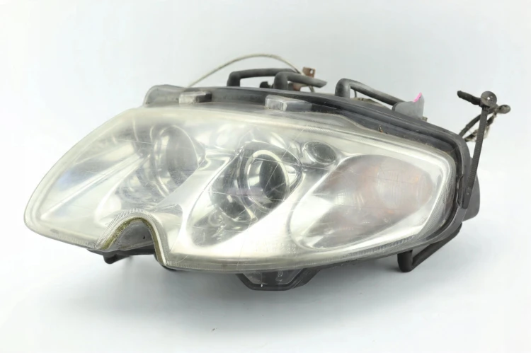LAMPA LEWY PRZÓD MASERATI QUATTROPORTE V (2004-2008) 4.2 V8 400KM