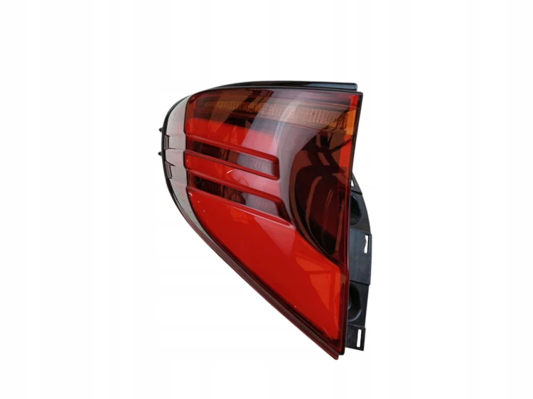 LAMPA LEWY TYŁ TOYOTA C-HR I LIFT (2019-2023) 1.8 HYBRID 122KM 81560-F4130