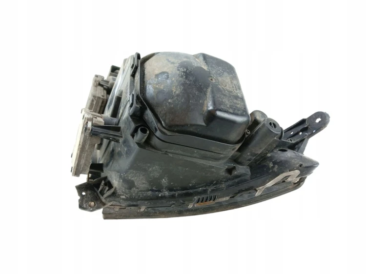LAMPA PRAWY PRZÓD OPEL VECTRA C (2002-2005) 1.9 CDTI 120KM 159872-00