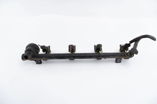 LISTWA WTRYSKOWA RENAULT MEGANE I (1996-1999) 1.4 16V 7700112519