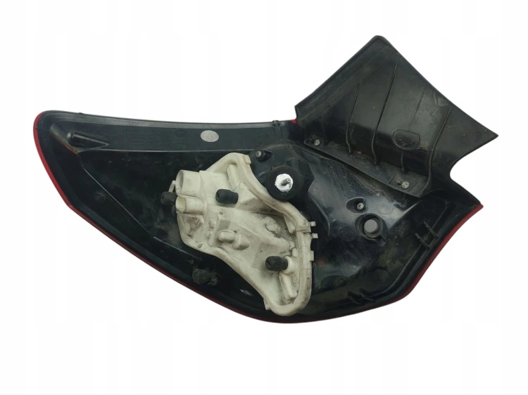LAMPA PRAWY TYŁ OPEL ASTRA J (2009-2012) 1.4 T 140KM