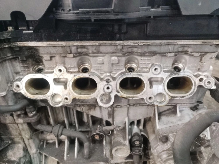 SILNIK SŁUPEK MERCEDES C W204 (2007-2011) 1.8 KOMPRESSOR 184KM 271950