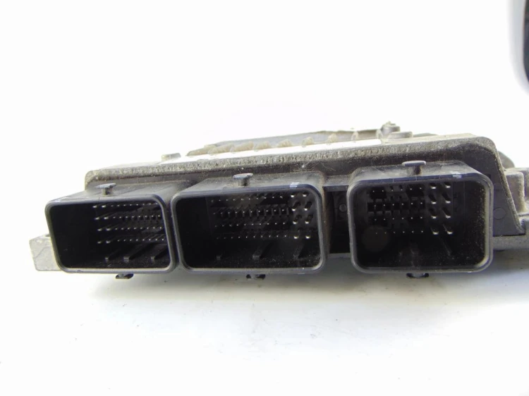 KOMPUTER STEROWNIK SILNIKA RENAULT MEGANE II LIFT (2005-2008) 1.5 DCI 82005