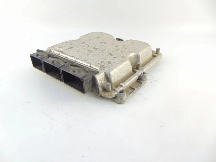 KOMPUTER STEROWNIK SILNIKA RENAULT LAGUNA II (2001-2005) 8200163528