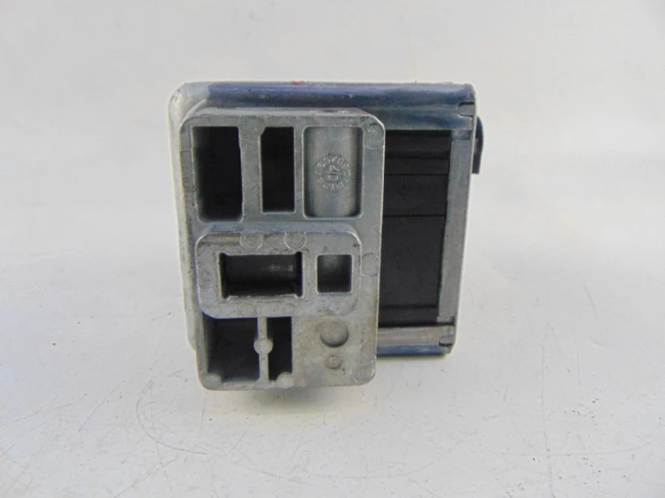 RYGIEL BLOKADA KOLUMNY RENAULT MEGANE II LIFT (2005-2008) 1.6 16V 820060493