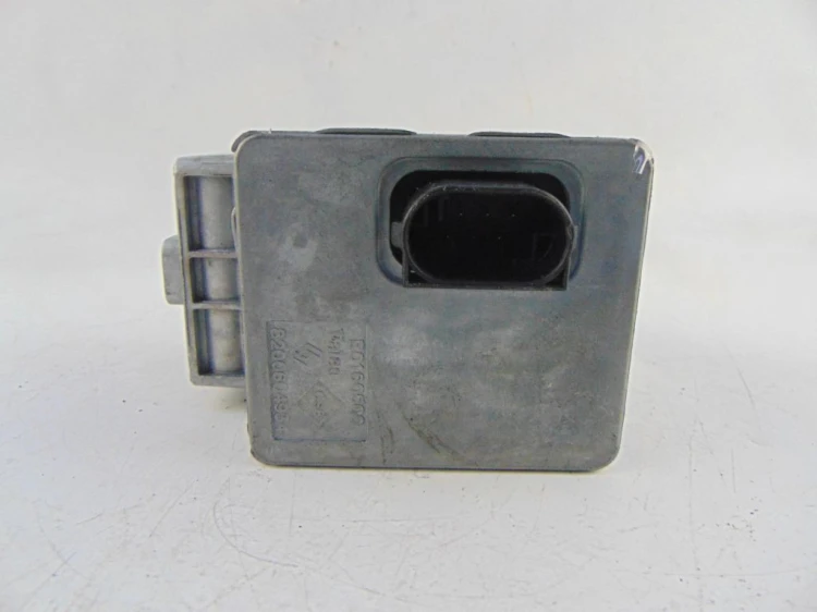 RYGIEL BLOKADA KOLUMNY RENAULT MEGANE II LIFT (2005-2008) 1.6 16V 820060493