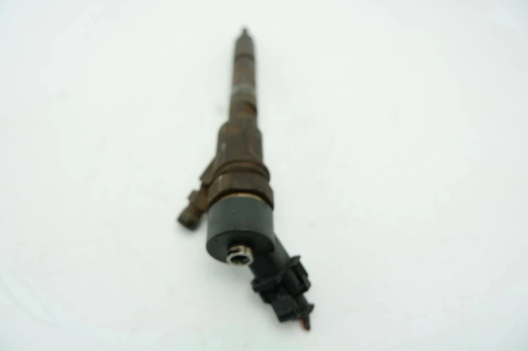 WTRYSKIWACZ TOYOTA YARIS I (1999-2005) 1.4 D4D 23670-33010