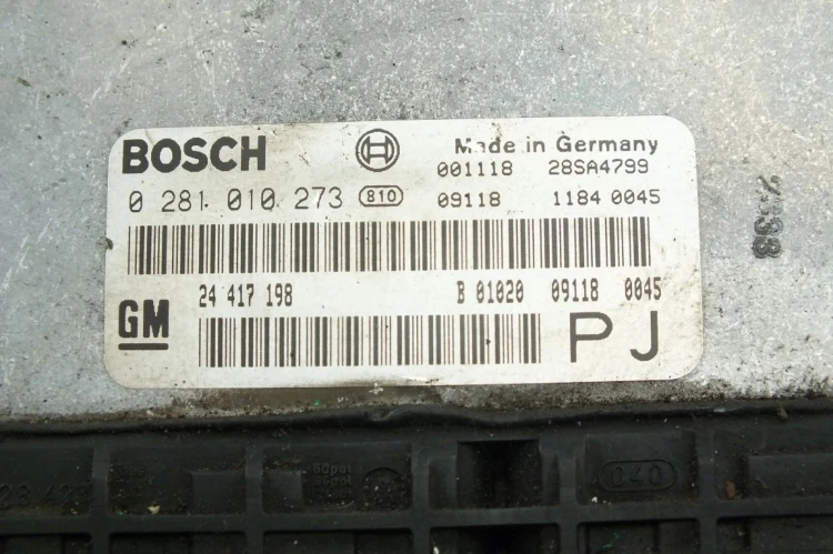 KOMPUTER STEROWNIK SILNIKA OPEL OMEGA B (1994-1999) 2.0 16V 0281010273