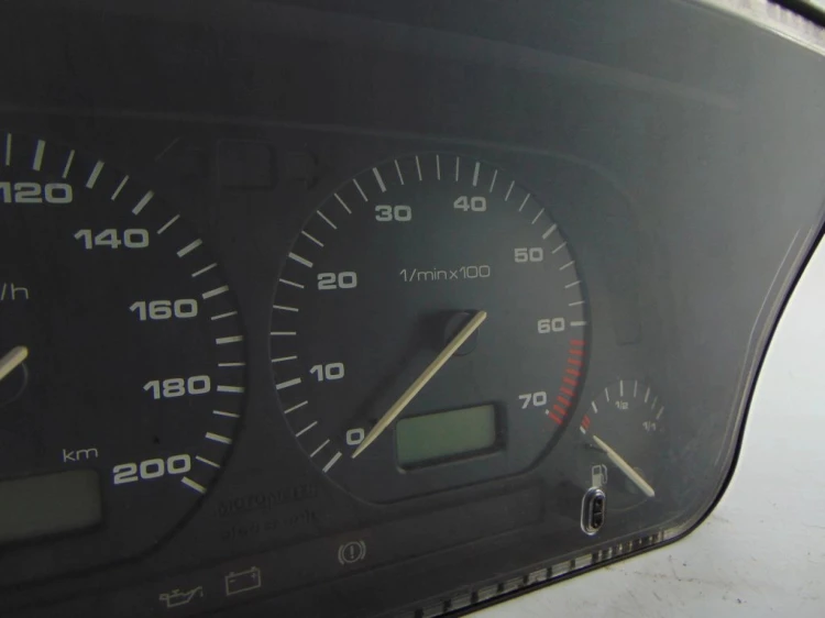 LICZNIK VOLKSWAGEN GOLF III 1.6 1H6919033 A