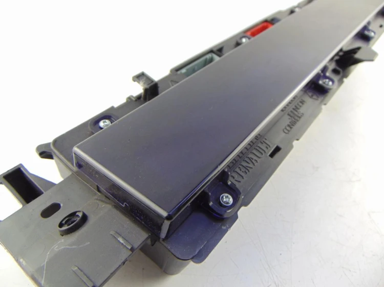 LICZNIK RENAULT ESPACE IV LIFT (2006-2014) 8200787771-A