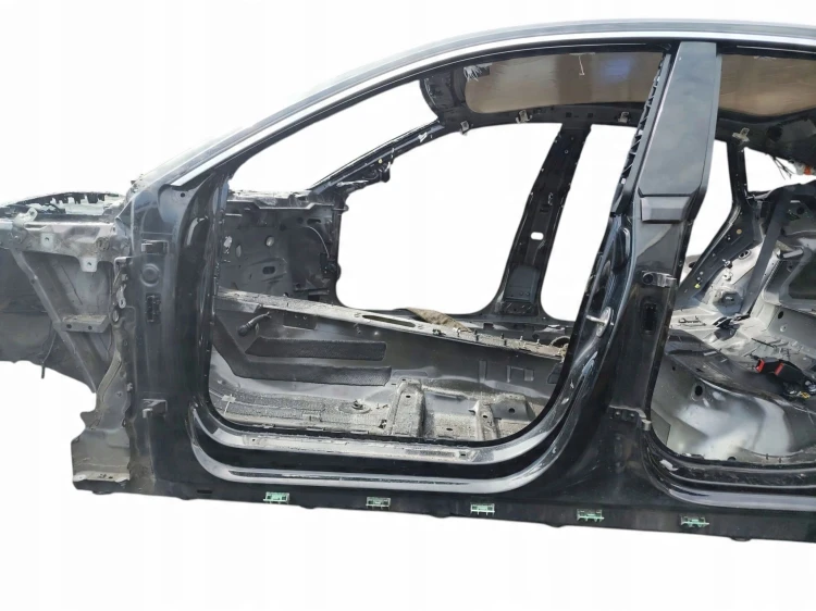 PRÓG LEWY SŁUPEK ŚRODKOWY AUDI A5 F5 (2016-2019) 2.0 TDI 190KM