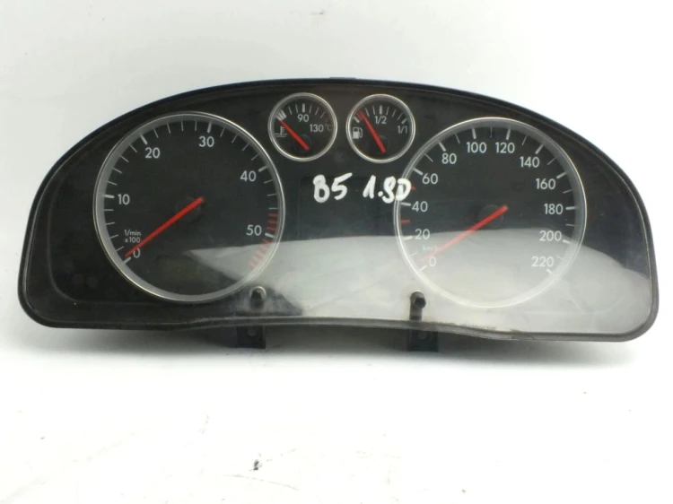 LICZNIK VOLKSWAGEN PASSAT B5 1.9TDI 3B0919861J