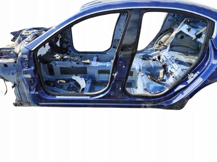 PRÓG LEWY SŁUPEK ŚRODKOWY MASERATI GHIBLI III (2013-2017) 3.0 V6 330KM