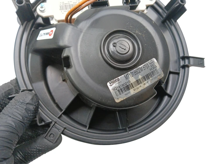 WENTYLATOR DMUCHAWA NAWIEWU SEAT LEON III (2012-2016) 2.0 TDI 150KM 5Q18190