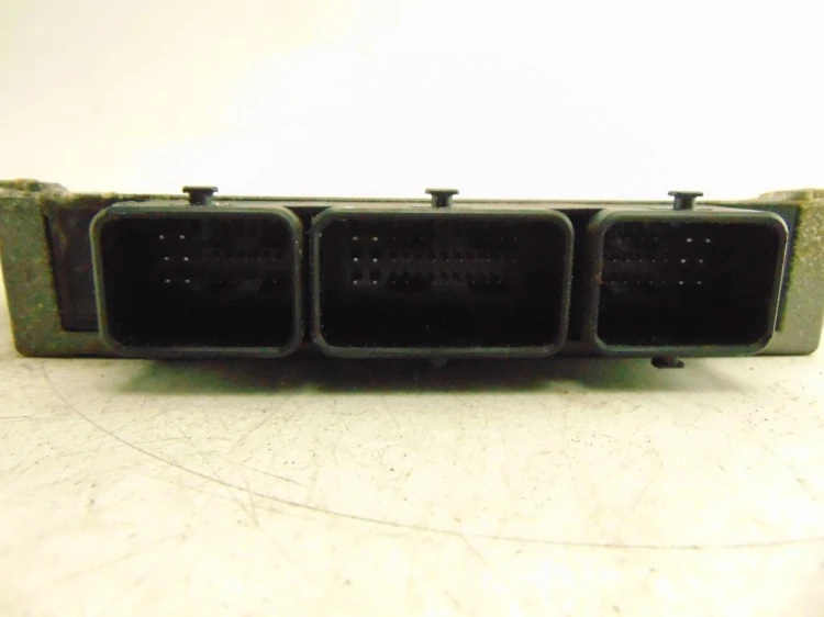 KOMPUTER STEROWNIK SILNIKA RENAULT LAGUNA II (2001-2005) 1.6 16V 8200045893
