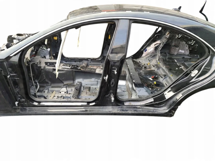 PRÓG LEWY SŁUPEK ŚRODKOWY MERCEDES CLS C218 (2012-2014) 2.2 CDI 204KM
