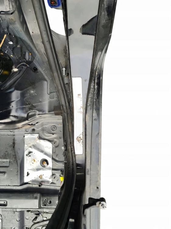 PRÓG LEWY SŁUPEK ŚRODKOWY MERCEDES CLS C218 (2012-2014) 2.2 CDI 204KM