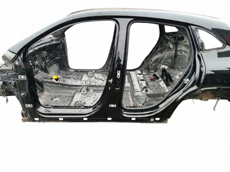 PRÓG LEWY SŁUPEK ŚRODKOWY MERCEDES EQA H243 LIFT (2024-) 250+ 190KM