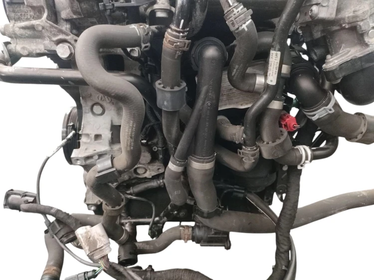 SILNIK KOMPLETNY VOLKSWAGEN GOLF VII (2012-2016) 1.6 TDI 90KM CLHB
