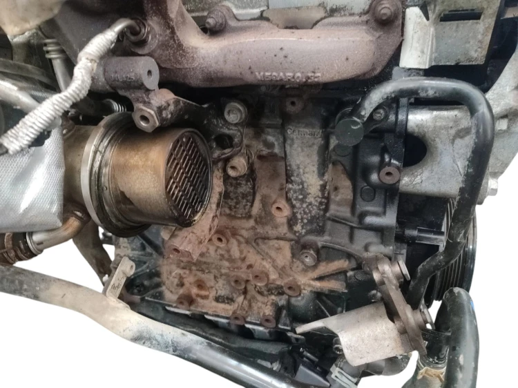 SILNIK KOMPLETNY VOLKSWAGEN GOLF VII (2012-2016) 1.6 TDI 90KM CLHB