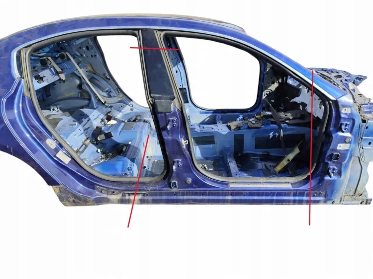 PRÓG PRAWY SŁUPEK ŚRODKOWY MASERATI GHIBLI III (2013-2017) 3.0 V6 330KM