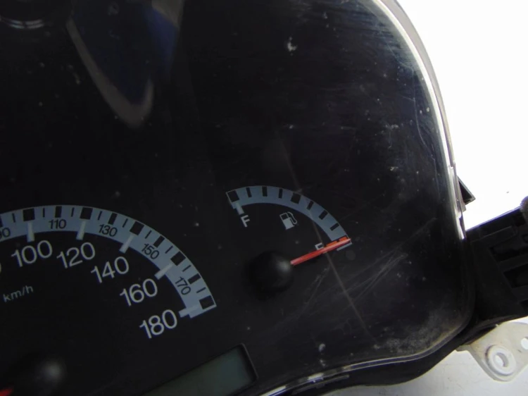 LICZNIK FIAT PUNTO II 1.2 8V 606307002