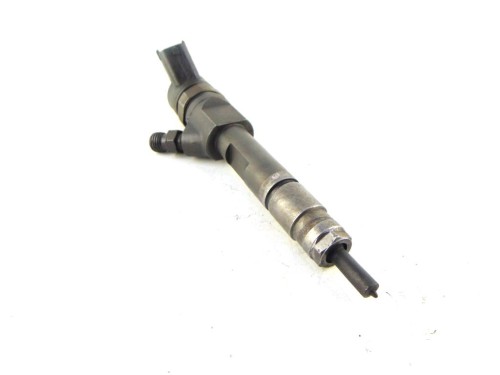 WTRYSKIWACZ RENAULT MEGANE III (2008-2013) 1.9 DCI 0445110328 BOSCH