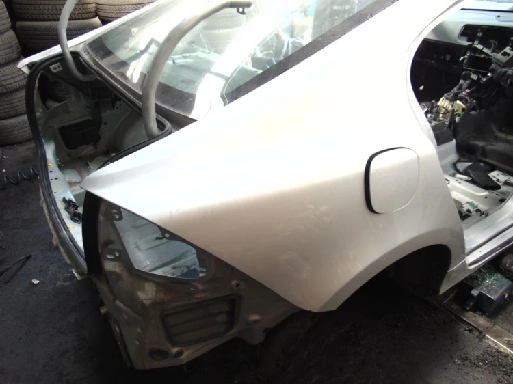 KOMPLETNY TYŁ VOLVO S60 II (2010-2013) 1.6 D2 114KM
