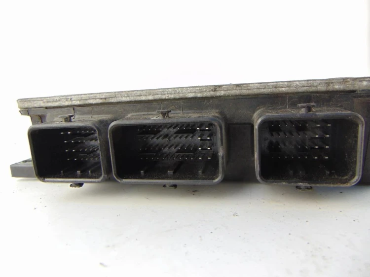 KOMPUTER STEROWNIK SILNIKA RENAULT MEGANE II (2002-2005) 1.5 DCI 8200498188