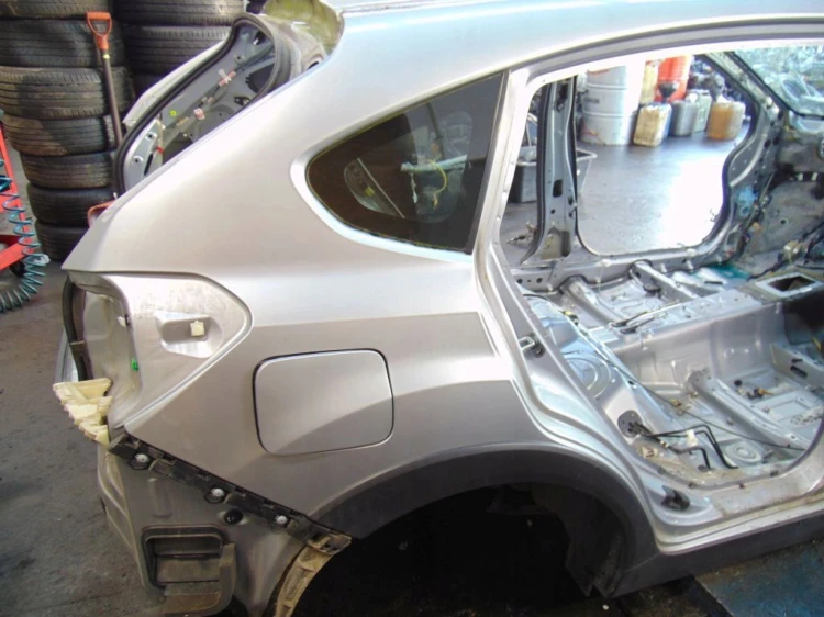 BŁOTNIKI TYŁ PAS TYLNY SUBARU XV I (2012-2015) 2.0 D 147KM