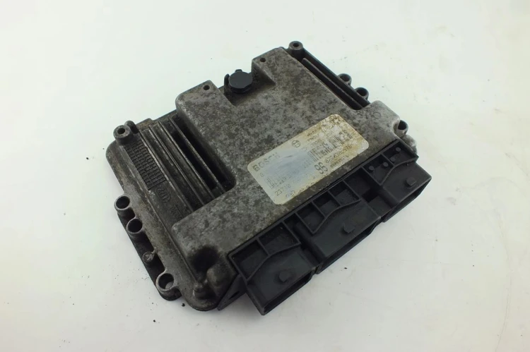 KOMPUTER STEROWNIK SILNIKA NISSAN PRIMERA P12 1.9 DCI 820035678