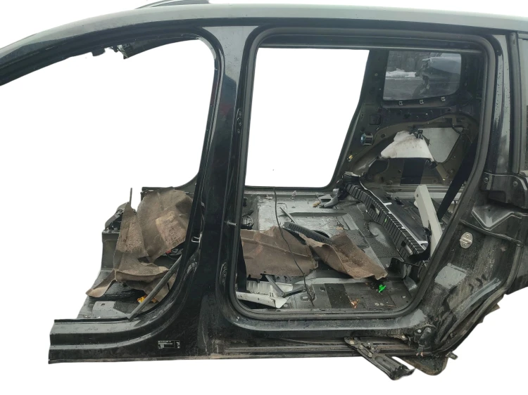 PRÓG LEWY SŁUPEK ŚRODKOWY VOLKSWAGEN SHARAN II 7N (2010-2015) 2.0 TDI 140KM
