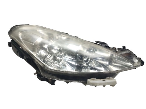 LAMPA PRAWY PRZÓD PEUGEOT 4007 (2007-2012) 2.2 HDI 156KM