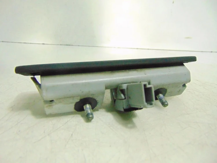 PRZYCISK KLAPY BAGAŻNIKA OPEL SIGNUM LIFT (2005-2008) 1.9 CDTI 150