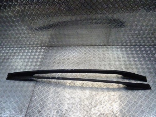 RELINGI DACHOWE RENAULT CLIO III LIFT (2009-2012)