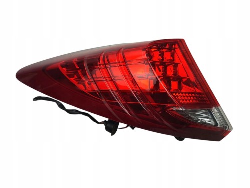 LAMPA LEWY TYŁ HONDA CIVIC IX (2011-2013) 1.8 I-VTEC 141KM 3355ATV0E002